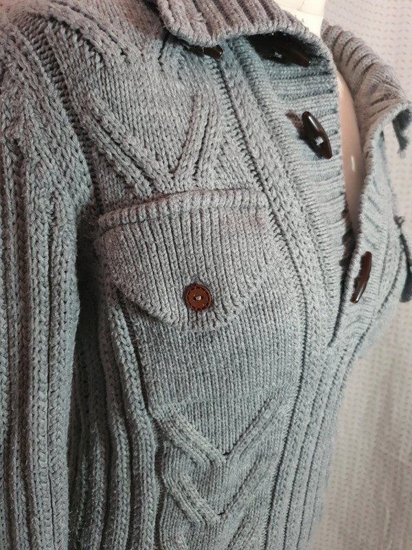 Pull gris IKAO
