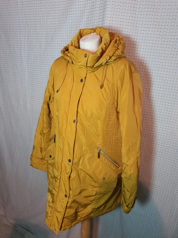 Manteau MSmode jaune taille 48