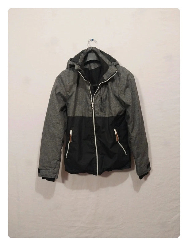 Manteau coupe vent