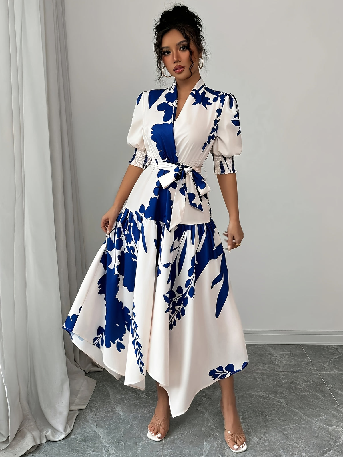 Robe portefeuille fleurie élégante #Paris
