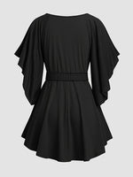 T-shirt élégant grande taille avec chaîne cœur et ceinture