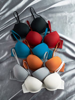 Lot de 6 soutien-gorge sculptant avec surface lisse 