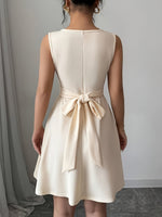 Robe élégante sans manches pour femme