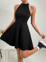 Robe élégante à col halter #Paris
