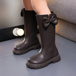 Bottes élégantes avec nœud