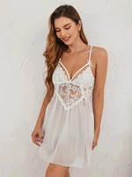 Nuisette en dentelle brodée et tulle blanche