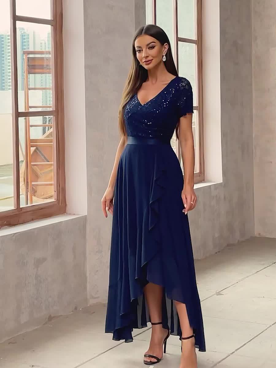 Robe longue élégante à sequins et dentelle