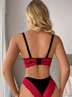 Set de lingerie contrastée en dentelle