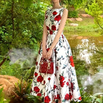 Robe longue sans manches imprimée roses rouges