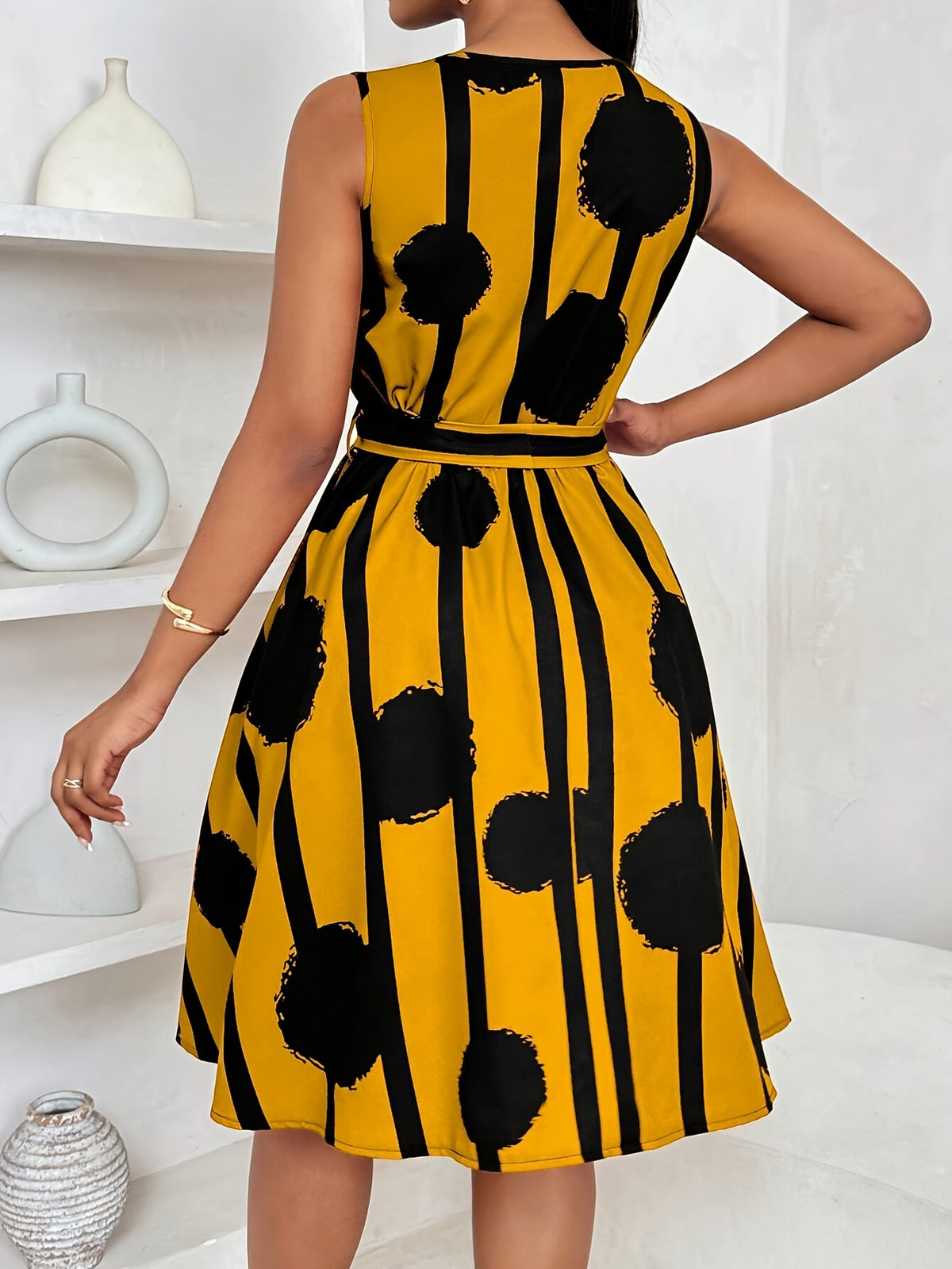 Robe élégante à imprimé géométrique #collection Monaco