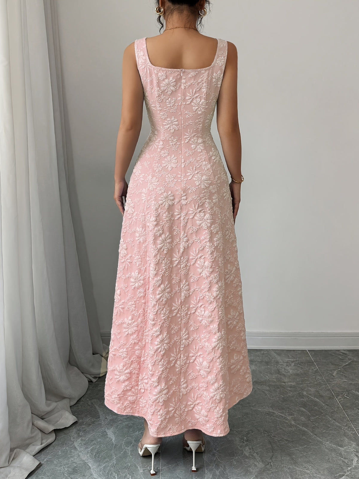 Robe grande taille élégante en jacquard floral