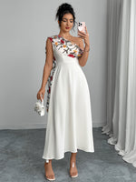 Robe longue française avec épaules dénudées