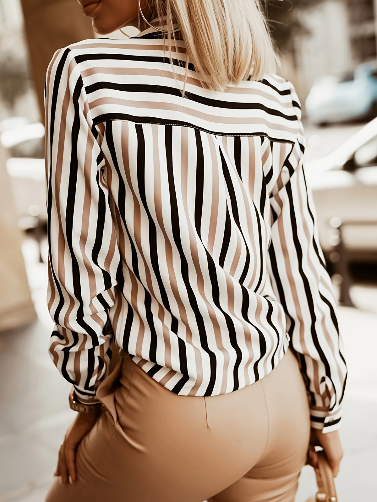 Chemise rayée à col v #Monaco