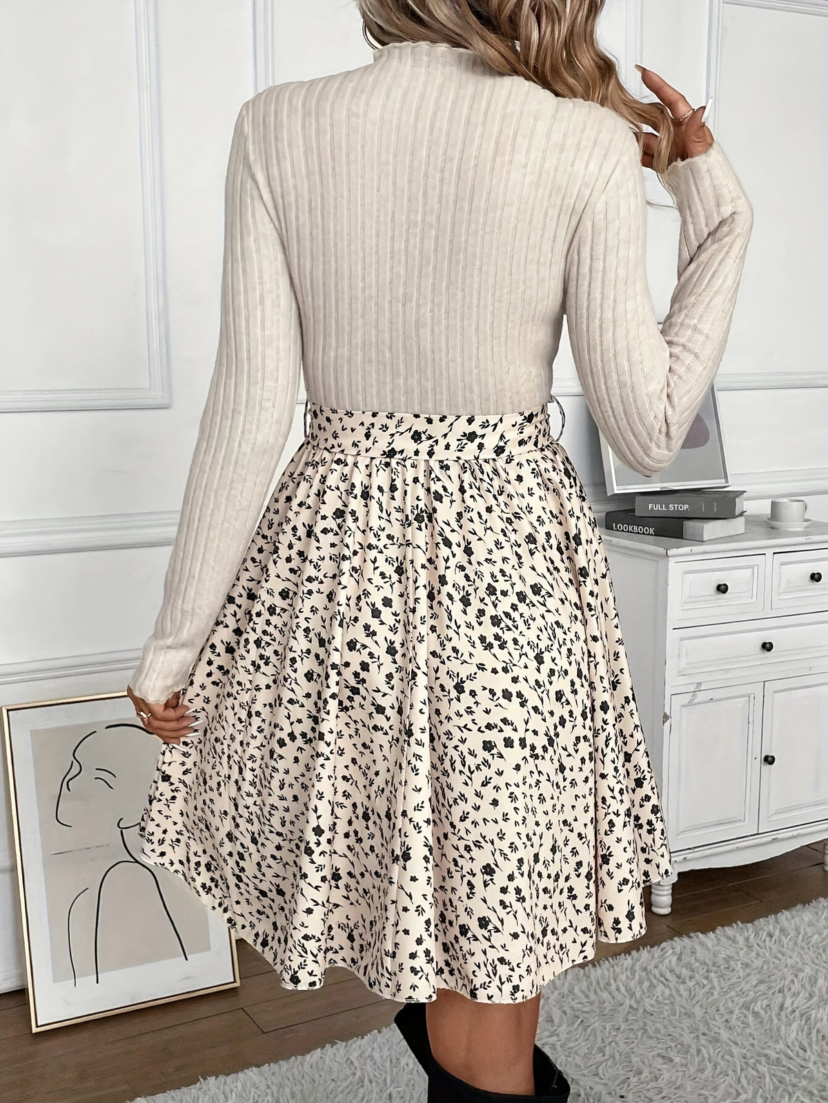 Robe fleurie élégante à col montant #Monaco