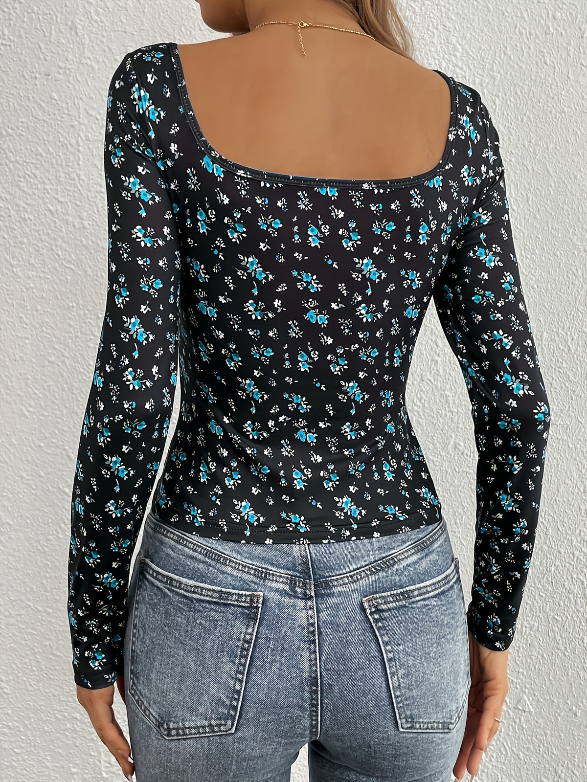 Blouse fleurie à encolure carrée pour femme #Paris