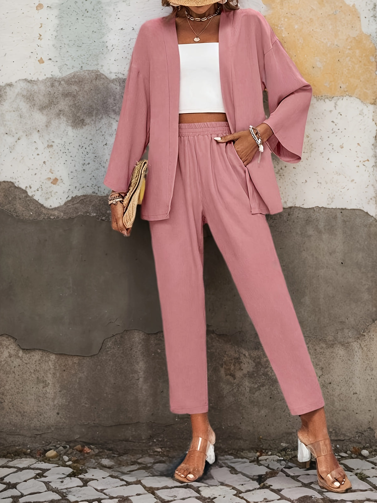 Ensemble élégant avec cardigan à manches longues