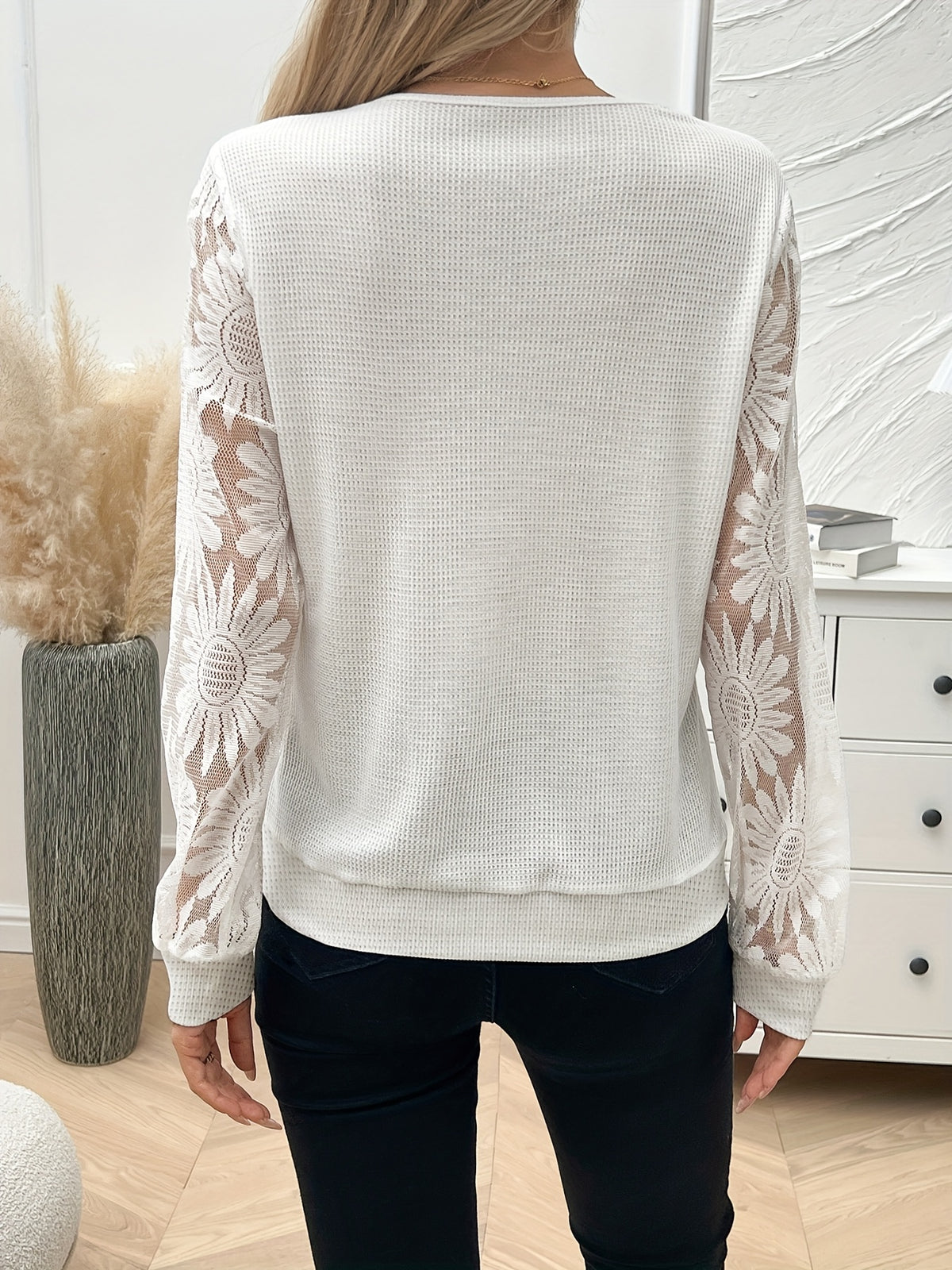 T-shirt femme élégant à col en V #Paris