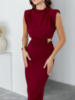 Robe rouge midi élégante à col bénitier