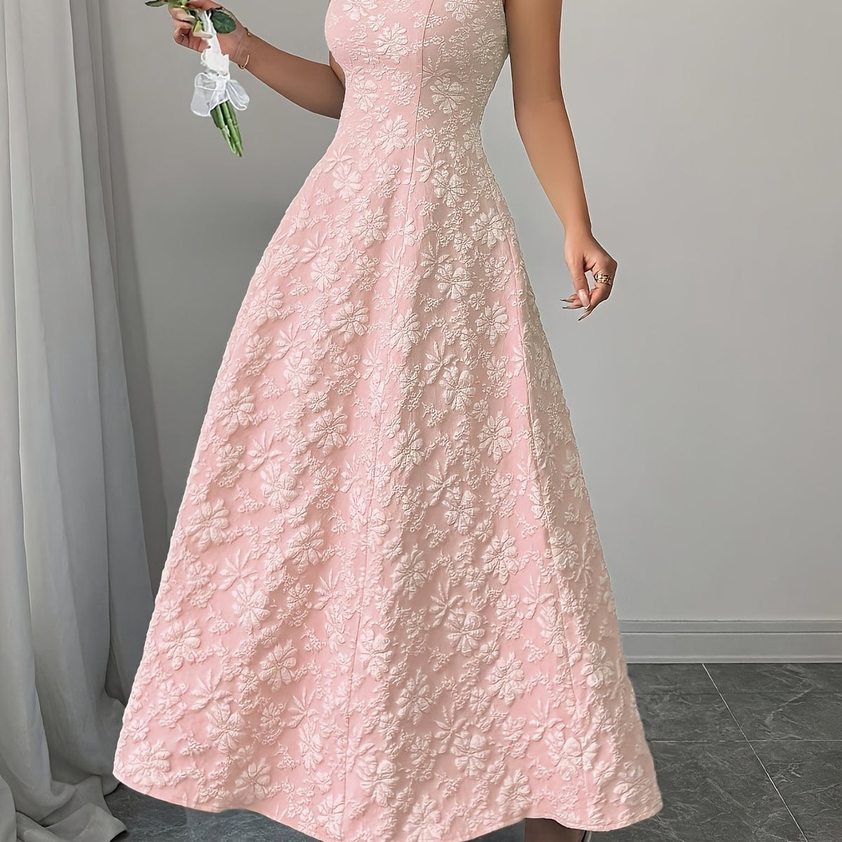 Robe grande taille élégante en jacquard floral
