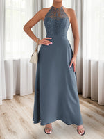 Robe longue élégante en dentelle à col halter