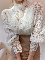 Blouse en dentelle blanche élégante #collection Paris 2025