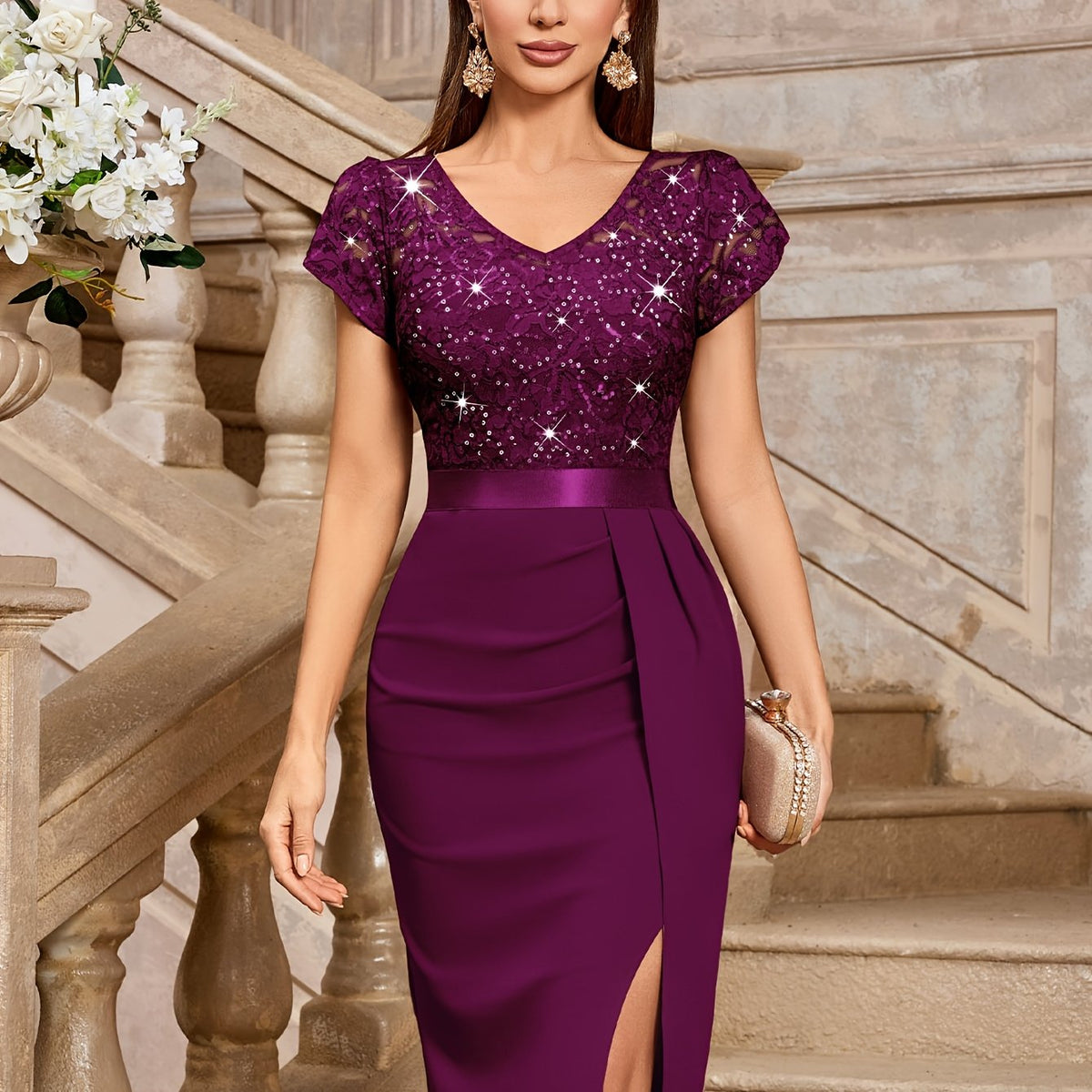 Robe élégante en dentelle à sequins avec manches pétales