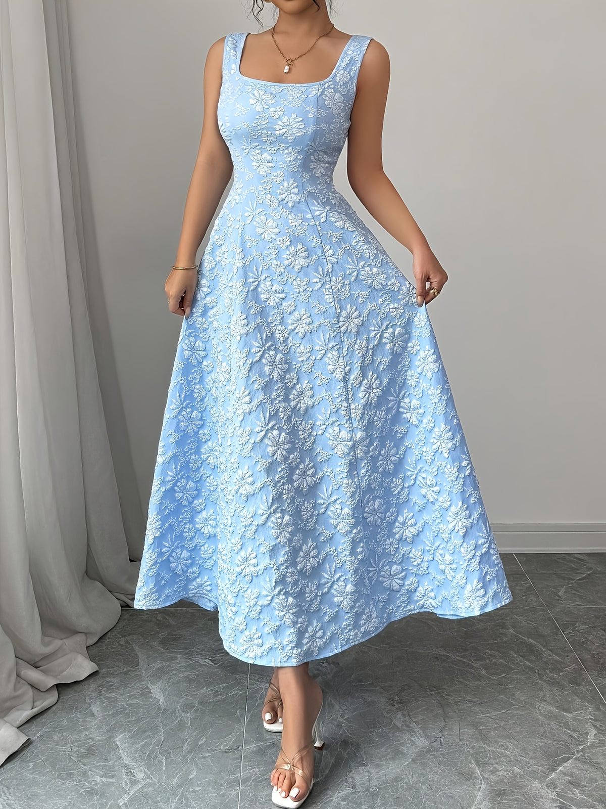 Robe grande taille élégante en jacquard floral