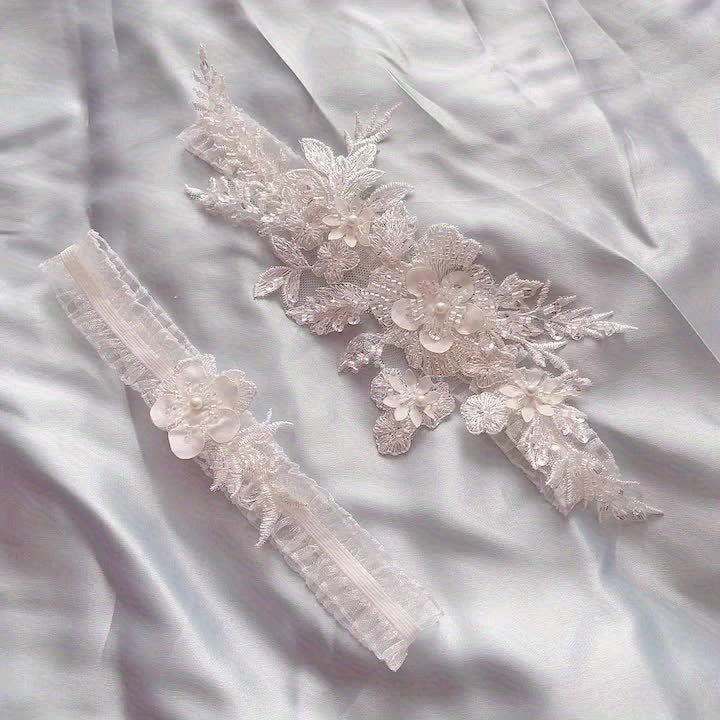 Ensemble de 2 jarretières en dentelle blanche avec broderie florale