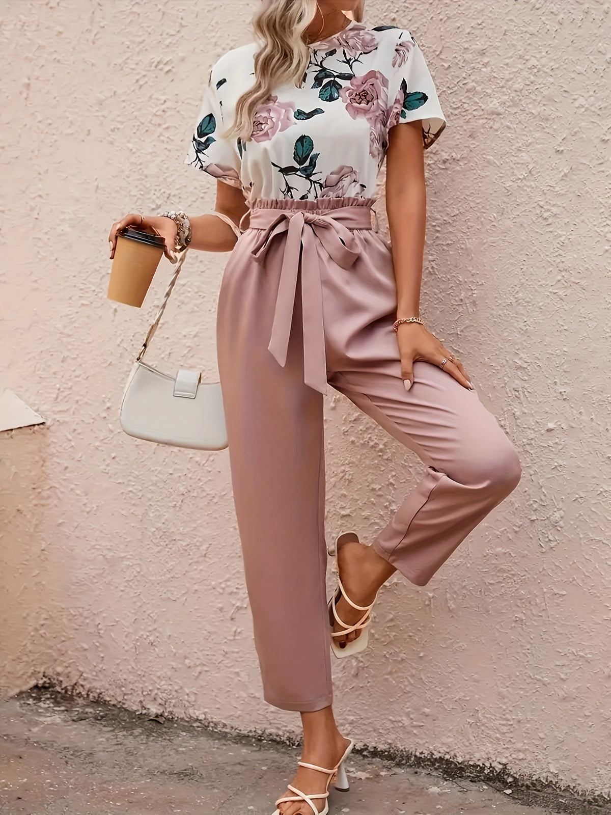 Ensemble élégant pour femme rose & fleurie