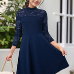 Robe élégante pour filles avec décor en dentelle contrastée