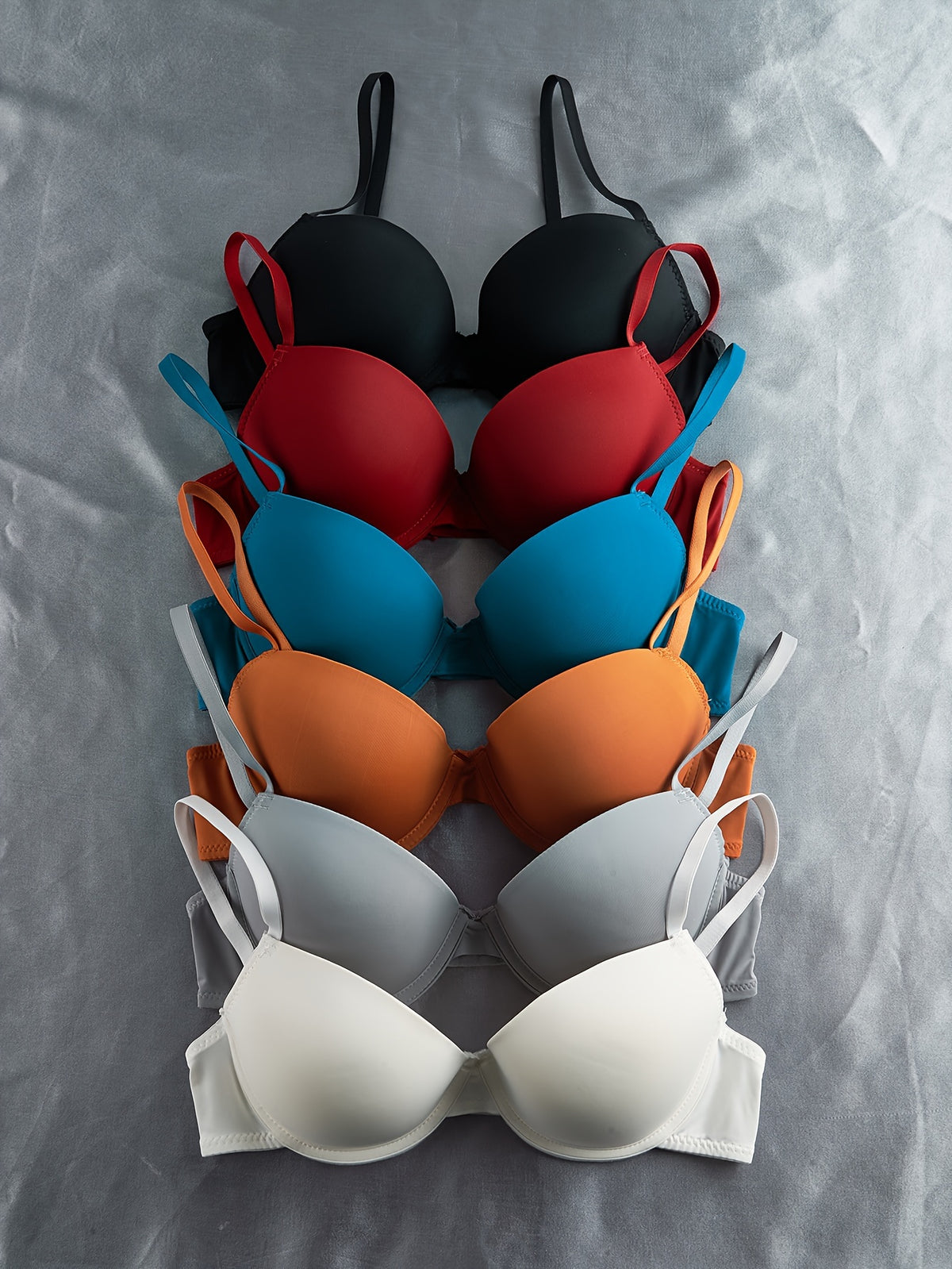Lot de 6 soutien-gorge sculptant avec surface lisse 
