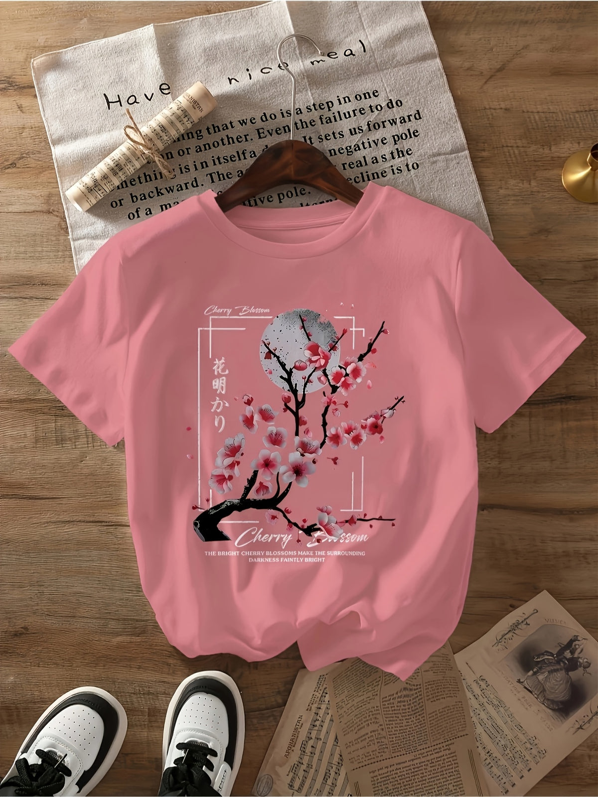 T-shirt casual femme à manches courtes
