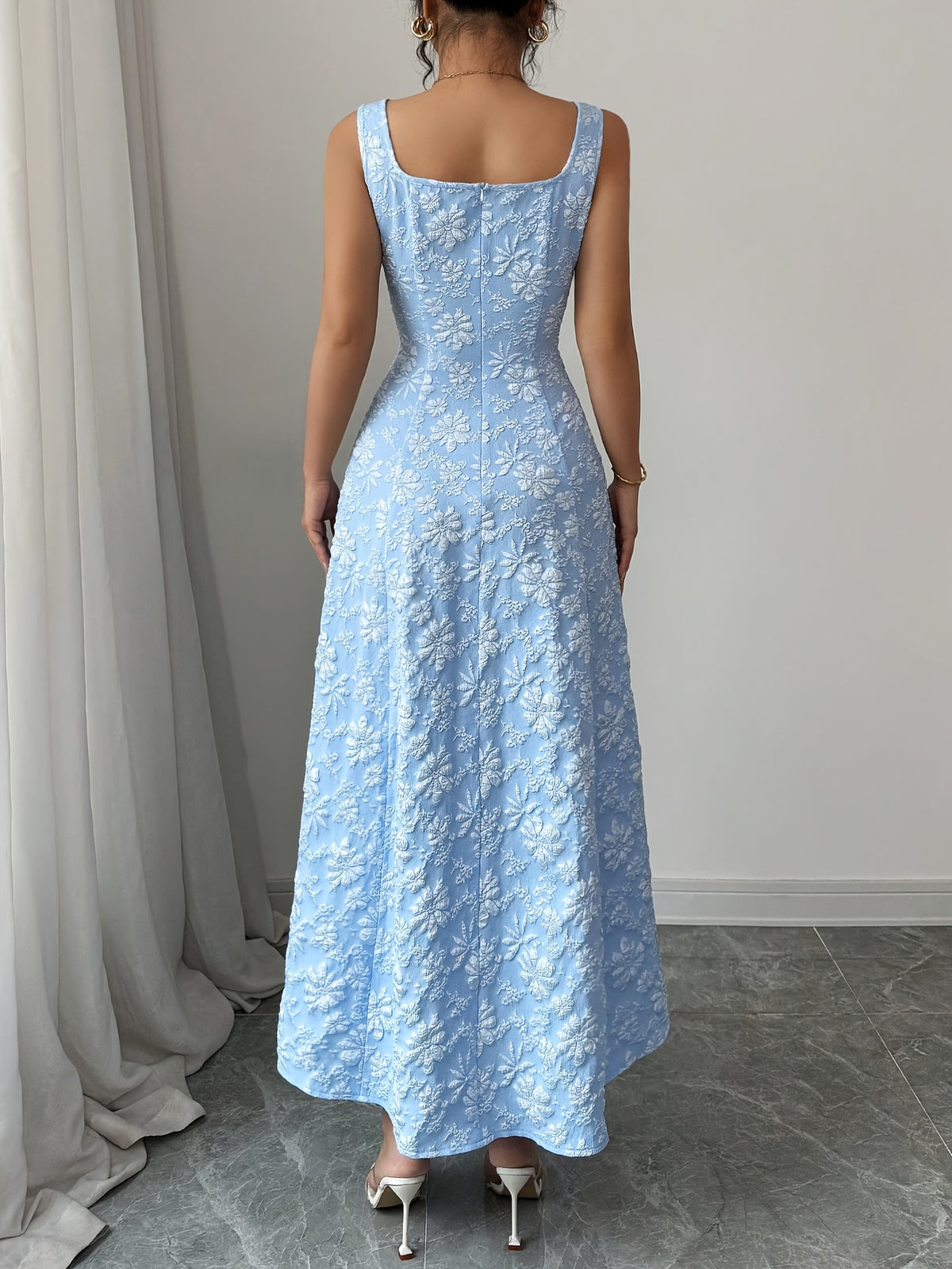 Robe grande taille élégante en jacquard floral