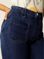 Pantalon large femme bootcut en jean extensible