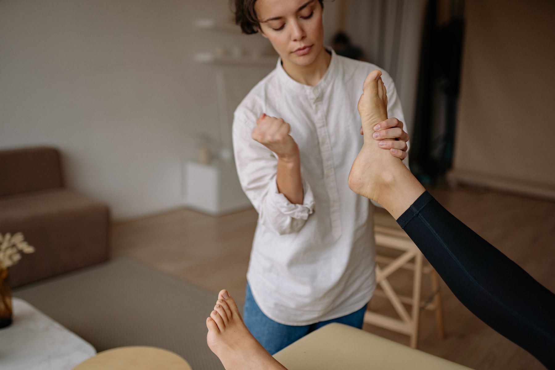 Massage thérapeutique du pied en cabinet