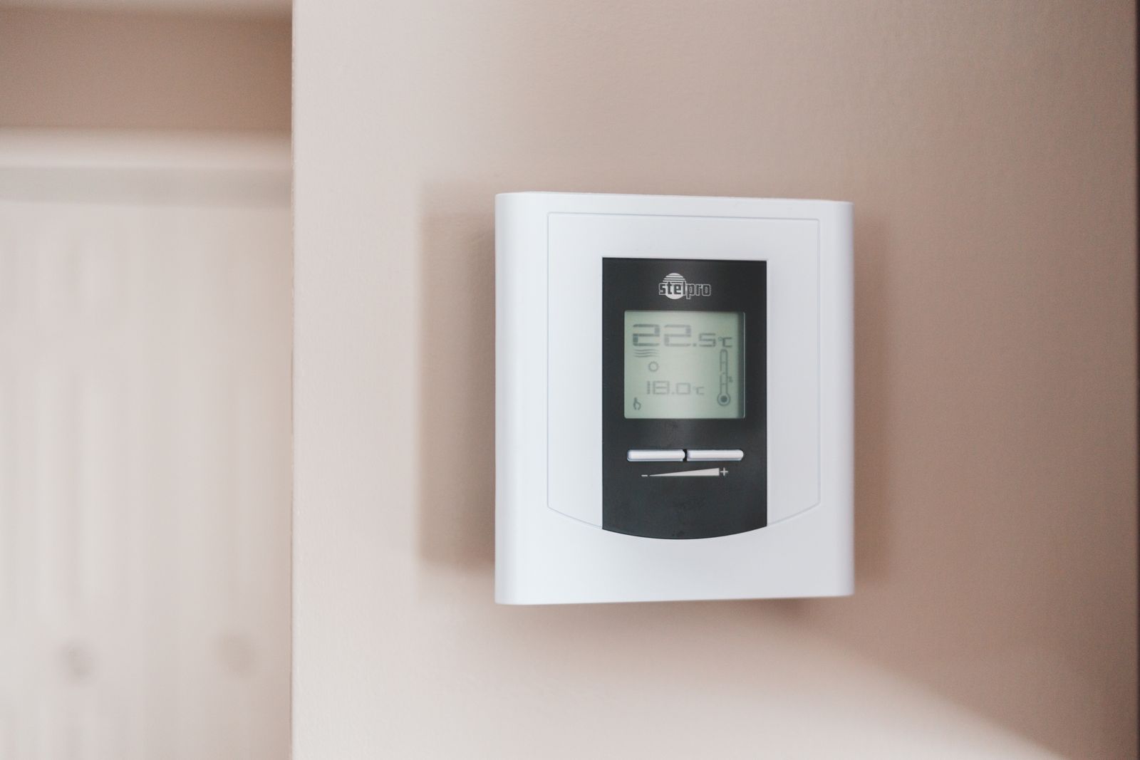 Thermostat numérique mural